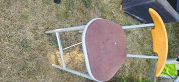 Stoelen beschikbaar voor biedingen