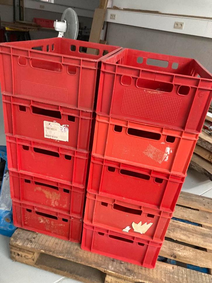 Rode kunstofbakken, Doe-het-zelf en Bouw, Kratten en Dozen, Zo goed als nieuw, Bak of Kist, 75 tot 100 cm, Minder dan 35 cm, 40 tot 60 cm