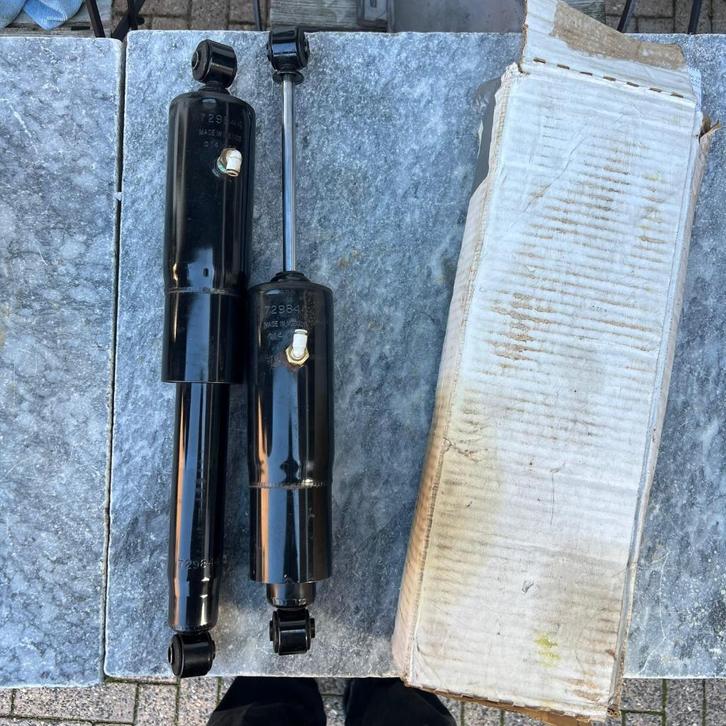 VW Achterlucht schokdempers Gabriel Hijackers Kever KG Type3, Auto diversen, Auto-accessoires, Gebruikt, Ophalen of Verzenden