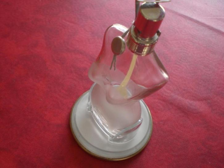 Collection Jean-Paul Gaultier  VIDE rose avec socle., Verzamelen, Merken en Reclamevoorwerpen, Gebruikt, Overige typen, Ophalen of Verzenden