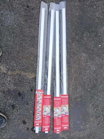 4 flexibele deurborstels  beschikbaar voor biedingen