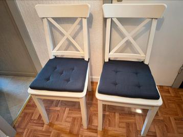 4 stoelen regio kortrijk beschikbaar voor biedingen