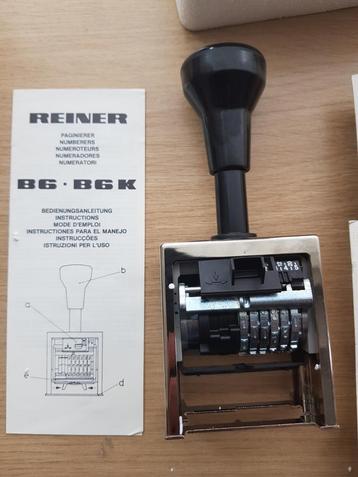 Reiner pagineerstempel met stempelkussen beschikbaar voor biedingen