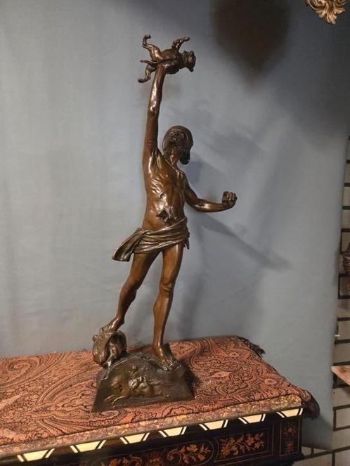 Zeer mooi antiek beeld van een arabier die aan het jagen is, Antiek en Kunst, Antiek | Brons en Koper, Brons, Ophalen