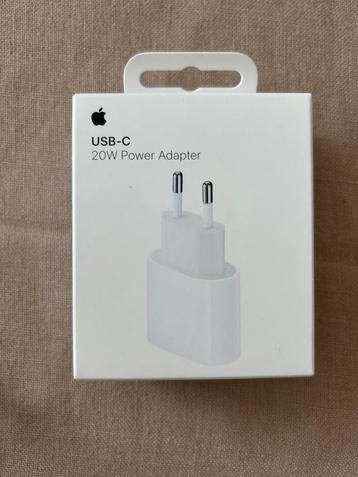 Apple USB-C 20W power adapter beschikbaar voor biedingen