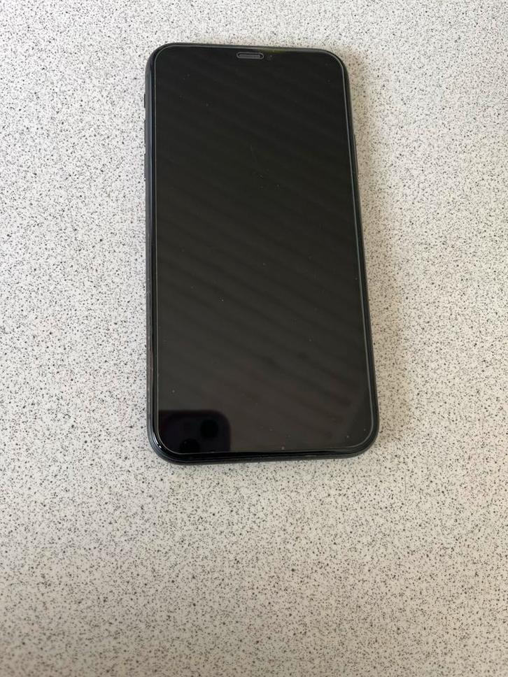 iPhone 11 128GB Zwart – Nette staat + Extra’s erbij!, Telecommunicatie, Mobiele telefoons | Apple iPhone, Zo goed als nieuw, iPhone 11