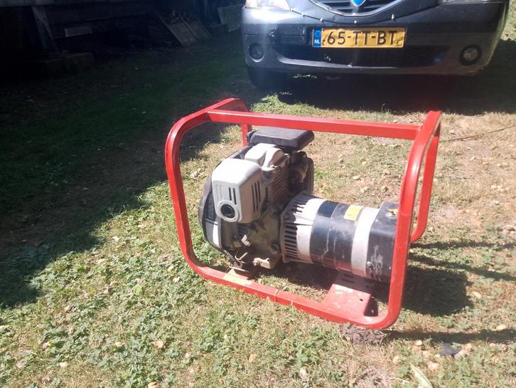Honda Stroomgroep aggregaat 5pk, Doe-het-zelf en Bouw, Aggregaten, Zo goed als nieuw, Benzine, Ophalen