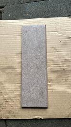 Plinten, Ophalen, Zo goed als nieuw