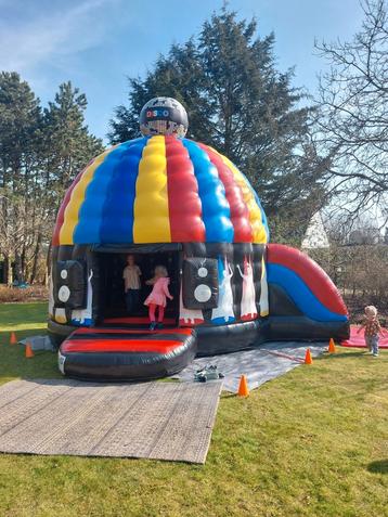 Springkasteel disco slide te huur, Enlèvement ou Envoi, Comme neuf