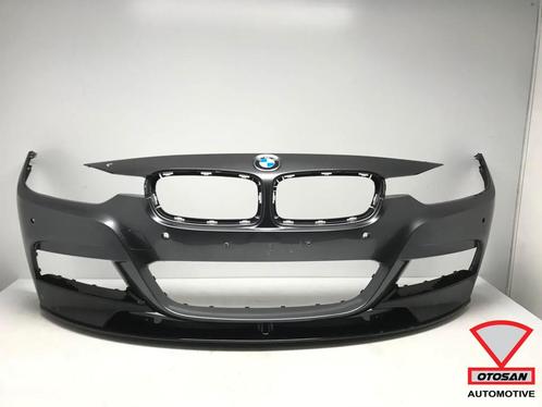 BMW 3 Serie F30 F31 LCI M Performance Voorbumper 6xPDC Camer, Auto-onderdelen, Carrosserie, Bumper, BMW, Gebruikt