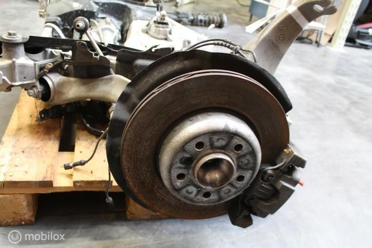 Remmenset vooraan BMW 5 serie F10 F11 (2009-heden), Auto-onderdelen, Remmen en Aandrijving, Gebruikt, Ophalen of Verzenden