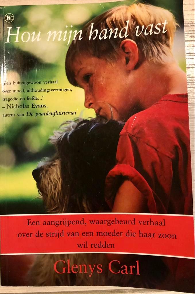 G. Carl - Hou mijn hand vast, Boeken, Overige Boeken, Zo goed als nieuw, Ophalen