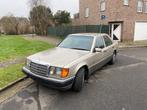 Mercedes 250turbodiesel **automaat airco**, Auto's, Mercedes-Benz, 4 deurs, Zwart, Beige, Particulier