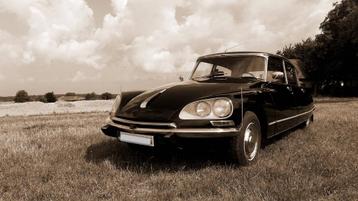 Fotoshoot, fotoreportage met oldtimer of moto's of andere. beschikbaar voor biedingen