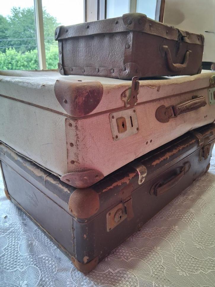 set van 3 vintage valiezen, Antiek en Kunst, Curiosa en Brocante, Ophalen of Verzenden