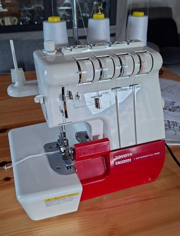 Toyota overlock naaimachine beschikbaar voor biedingen