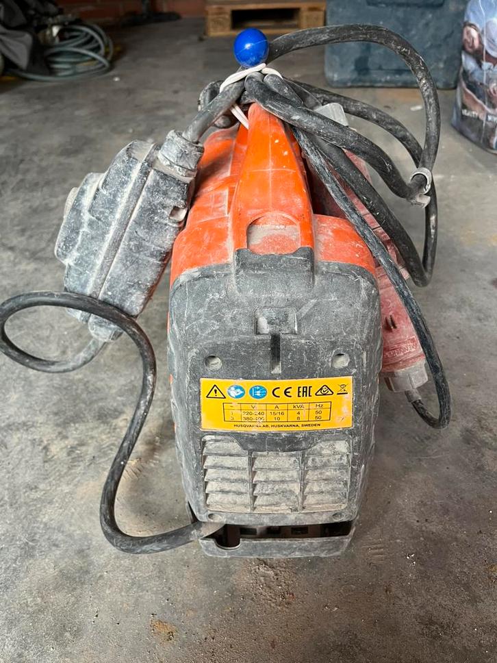 Bloc d'alimentation pour onduleur Husqvarna, Bricolage & Construction, Outillage | Soudeuses, Comme neuf, Enlèvement