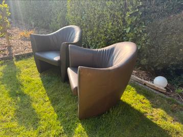 Fauteuils 2 X beschikbaar voor biedingen