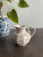 Pot à lait vintage en porcelaine d'Espagne, Enlèvement