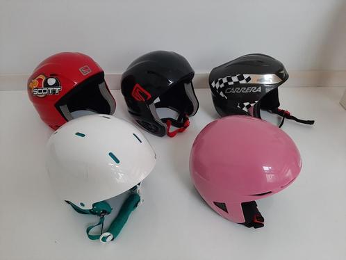 Kinder ski helmen, diverse maten, zeer goede staat, 5 €/st, Sport en Fitness, Skiën en Langlaufen, Gebruikt, Kleding, Ski, Ophalen
