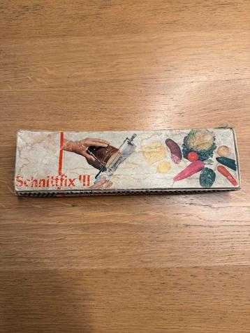 Vintage Schnittfix III beschikbaar voor biedingen