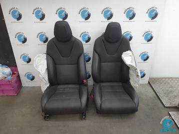 Model X interieur 2018 beschikbaar voor biedingen