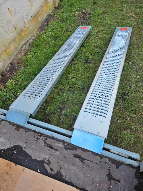 Oprijplaaten rechten voor zitmaier 2 stuks L=205 cm, Tuin en Terras, Zitmaaiers, Nieuw, Ophalen