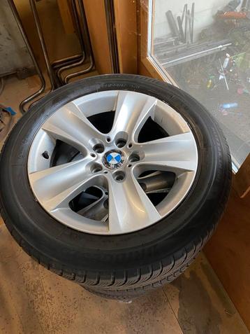 Bmw F10 F11 velgen met winterbanden beschikbaar voor biedingen