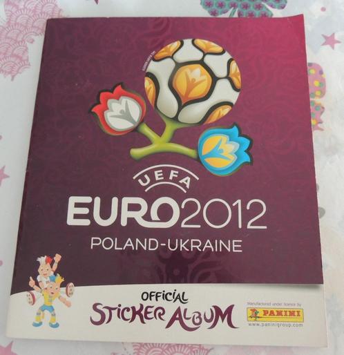 Album Panini complet et original. UEFA Euro 2012, Hobby & Loisirs créatifs, Autocollants & Images, Comme neuf, Enlèvement