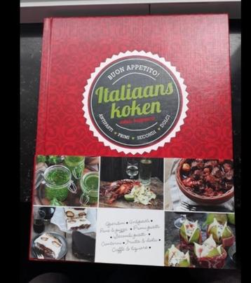 Boek Italiaans koken, 238 blz, prijs 3 euro beschikbaar voor biedingen