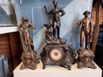 Statues en bronze, 3 pièces qui vont ensemble, Antiquités & Art, Antiquités | Horloges, Enlèvement