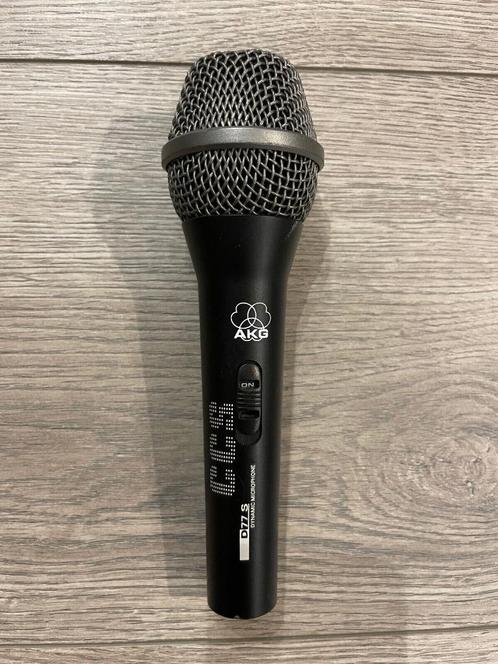 AKG D77S Micro, Muziek en Instrumenten, Microfoons, Zo goed als nieuw, Zangmicrofoon, Ophalen of Verzenden