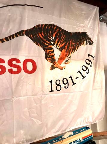 Vintage Esso Tijger in je Tank Reclame Vlag - 100 jaar Esso beschikbaar voor biedingen