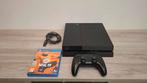 PlayStation 4 en bonne état avec une manette et jeu (8,03), Enlèvement ou Envoi