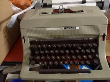 Schrijfmachine beschikbaar voor biedingen