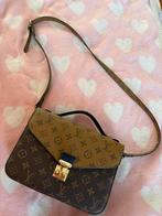 Louis Vuitton Métis, Bijoux, Sacs & Beauté, Sacs | Sacs Femme, Enlèvement ou Envoi