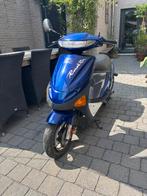Hyosung, Fietsen en Brommers, Ophalen, Gebruikt, Klasse A (25 km/u), Benzine