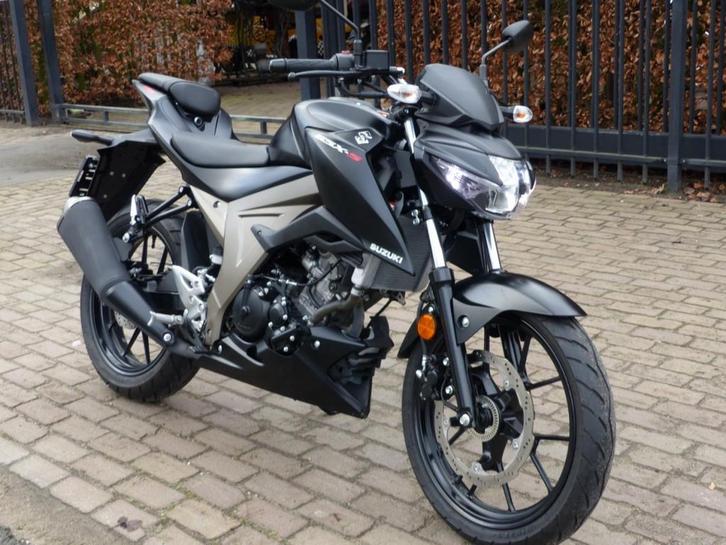 Suzuki GSX-S125 (2017) - Perfecte staat - 3500km, Motoren, Motoren | Suzuki, Particulier, Naked bike, 11 kW of minder, 1 cilinder