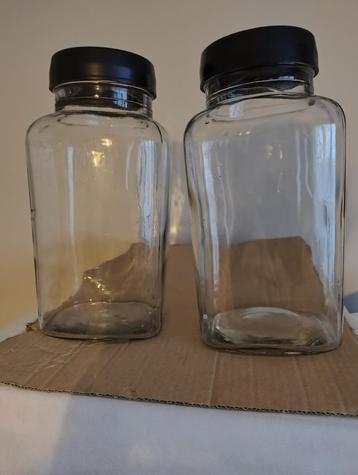 2 glazen snoeppotten, Enlèvement