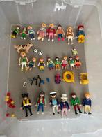 Playmobil: 23 figurines + chien+ accessoires, Los Playmobil, Gebruikt, Ophalen