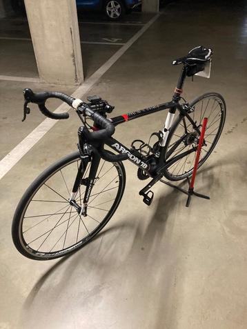Racefiets beschikbaar voor biedingen