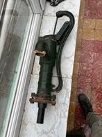 Antiek waterpomp, Tuin en Terras, Ophalen, Zo goed als nieuw