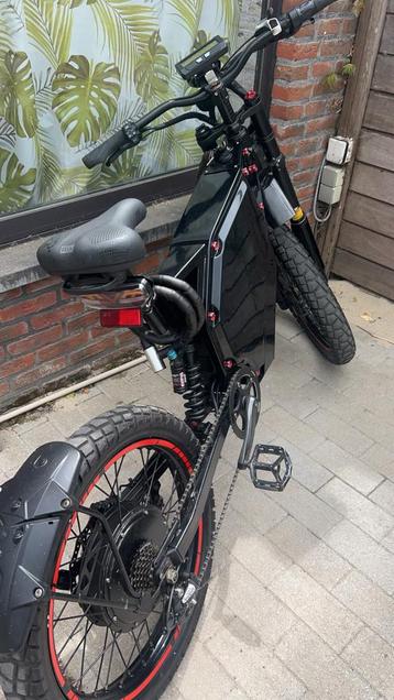 Electrische fiets stealth bomber enduro ebike beschikbaar voor biedingen