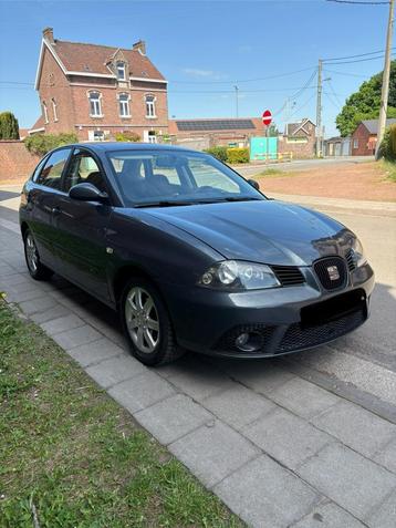 Seat Ibiza essence prête à immatriculer, Auto's, Seat, Voorwielaandrijving, Stof, Ibiza, Handgeschakeld