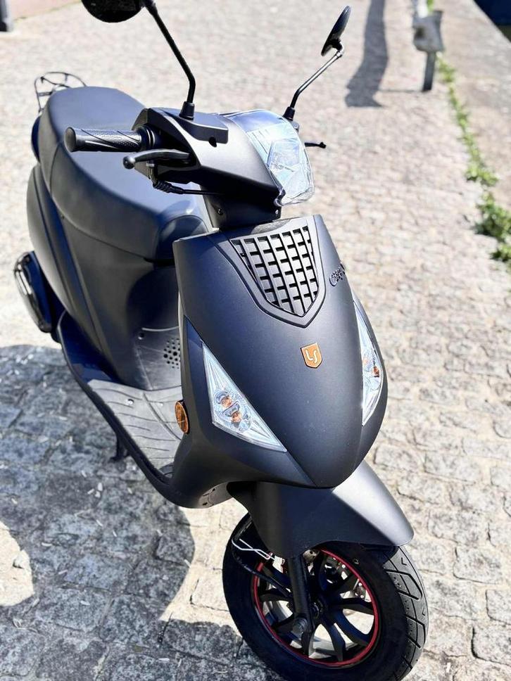 La Souris city S, Fietsen en Brommers, Scooters | Piaggio, Zo goed als nieuw, Overige modellen, Klasse B (45 km/u), Benzine, Ophalen