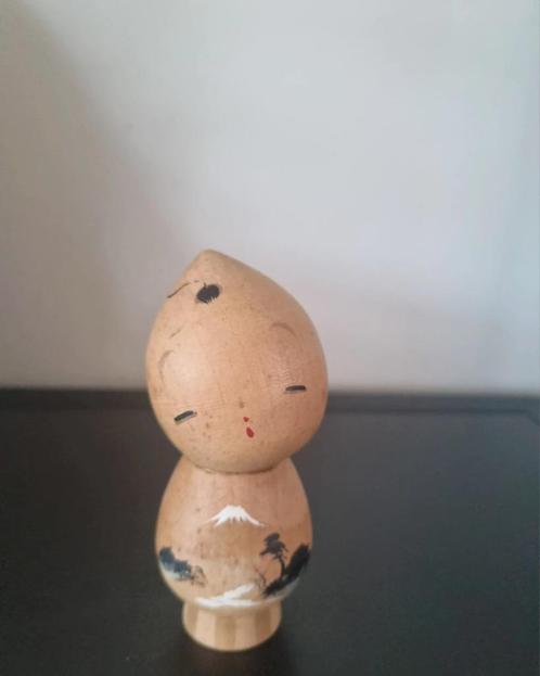 Vintage Donguri (Acorn/Eikeltje) Kokeshi, Antiek en Kunst, Kunst | Beelden en Houtsnijwerken, Verzenden