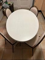 Vintage eettafel met 4 stoelen, Huis en Inrichting, Ophalen, Zo goed als nieuw, Ovaal