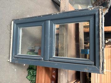 Pvc raampje beschikbaar voor biedingen