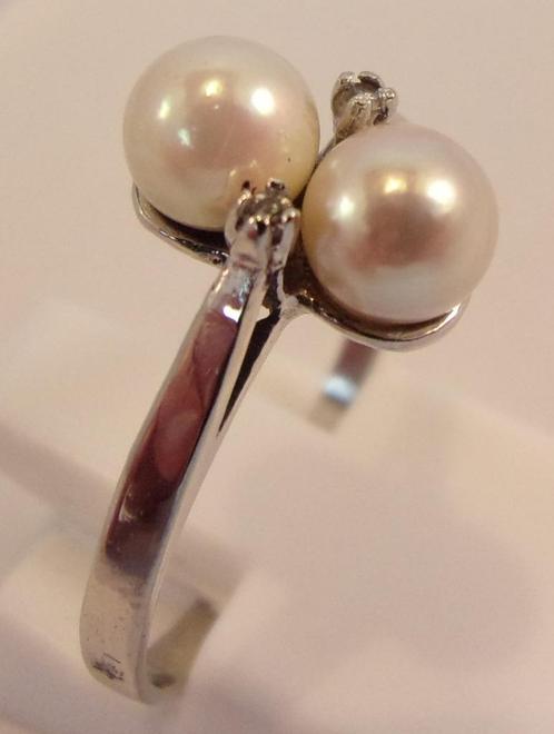 Klassieke 14 karaat witgouden damesring met Parel + Briljant, Handtassen en Accessoires, Antieke sieraden, Ring, Goud, Met edelsteen