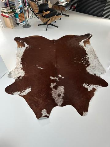 Groot koevel / koeienhuid (kwaliteit!), Huis en Inrichting, Ophalen, Zo goed als nieuw